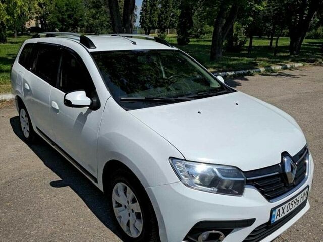 Белый Рено Логан МСВ, объемом двигателя 1.5 л и пробегом 215 тыс. км за 8700 $, фото 1 на Automoto.ua