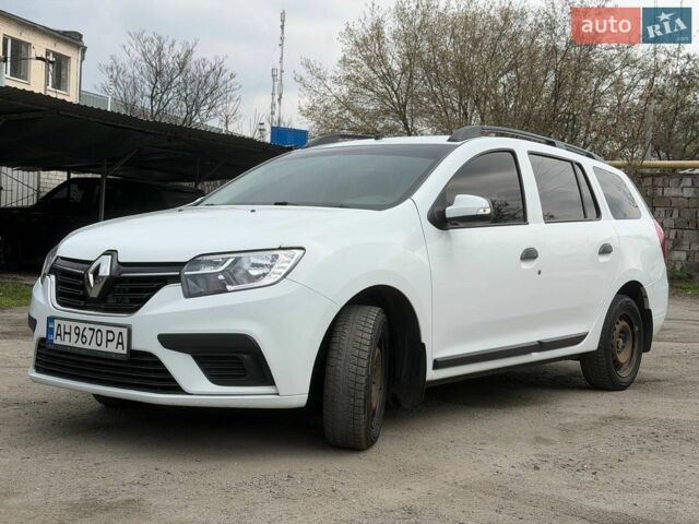 Белый Рено Логан МСВ, объемом двигателя 1.5 л и пробегом 227 тыс. км за 8500 $, фото 1 на Automoto.ua