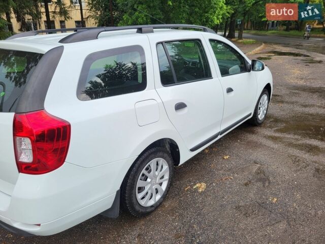 Белый Рено Логан МСВ, объемом двигателя 1.5 л и пробегом 148 тыс. км за 8400 $, фото 1 на Automoto.ua