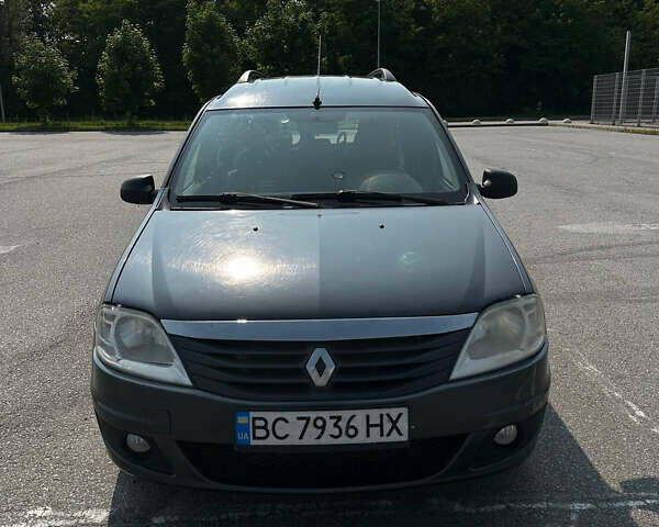 Серый Рено Логан МСВ, объемом двигателя 1.5 л и пробегом 285 тыс. км за 4000 $, фото 1 на Automoto.ua
