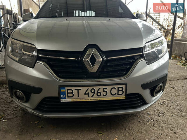 Сірий Рено Логан МСВ, об'ємом двигуна 1.5 л та пробігом 117 тис. км за 10700 $, фото 1 на Automoto.ua