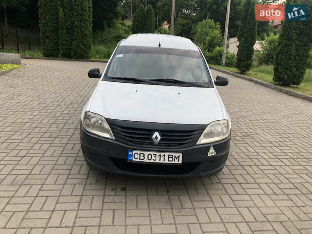 Білий Рено Логан, об'ємом двигуна 1.6 л та пробігом 270 тис. км за 3500 $, фото 1 на Automoto.ua