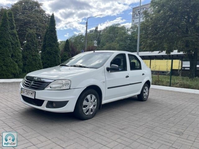 Білий Рено Логан, об'ємом двигуна 1.4 л та пробігом 230 тис. км за 2999 $, фото 1 на Automoto.ua