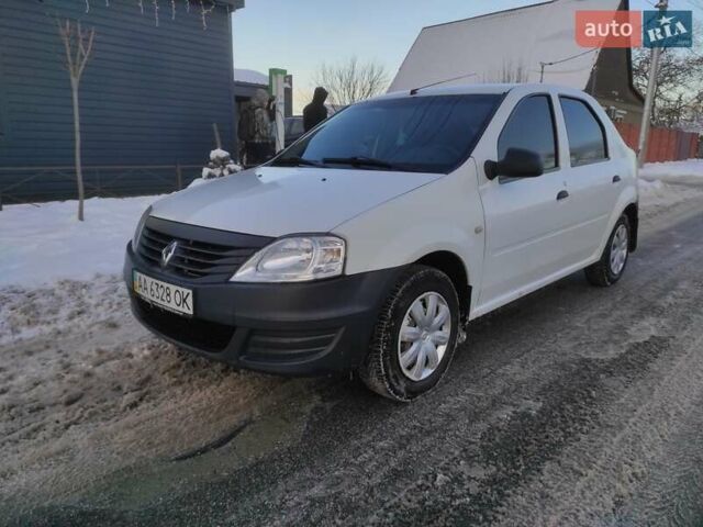 Білий Рено Логан, об'ємом двигуна 1.39 л та пробігом 260 тис. км за 3650 $, фото 1 на Automoto.ua