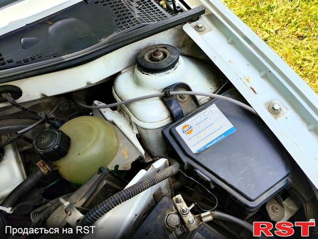 Білий Рено Логан, об'ємом двигуна 1.4 л та пробігом 0 тис. км за 3500 $, фото 1 на Automoto.ua