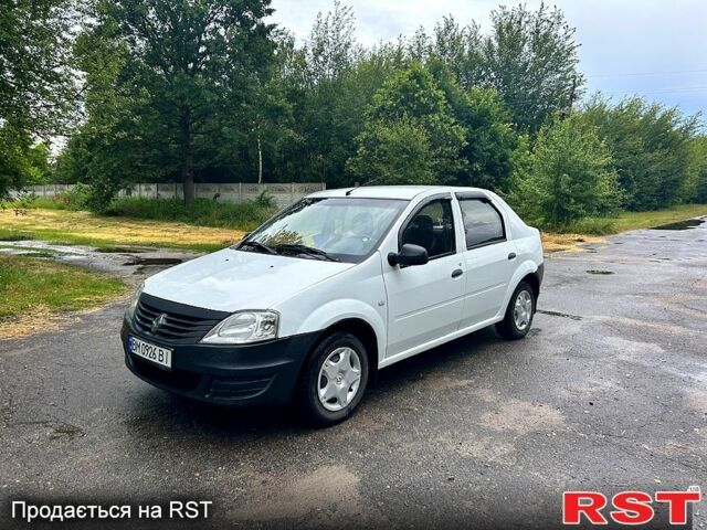 Білий Рено Логан, об'ємом двигуна 1.4 л та пробігом 170 тис. км за 4400 $, фото 1 на Automoto.ua