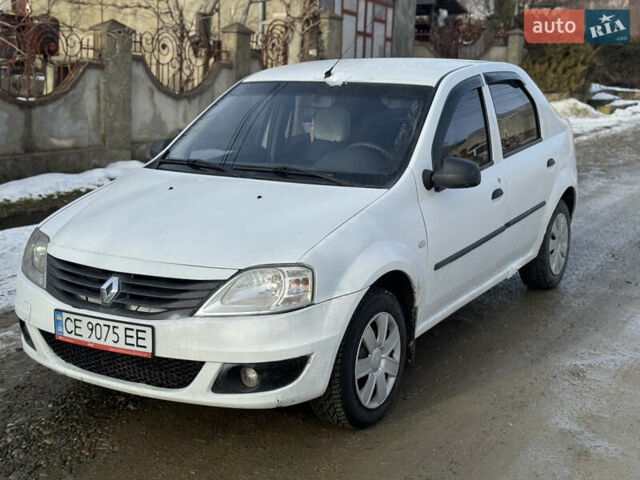 Белый Рено Логан, объемом двигателя 1.39 л и пробегом 312 тыс. км за 2350 $, фото 1 на Automoto.ua
