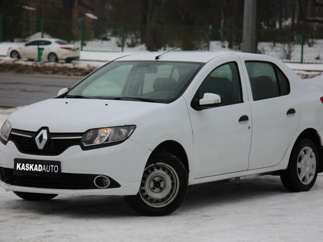 Білий Рено Логан, об'ємом двигуна 1.2 л та пробігом 338 тис. км за 3900 $, фото 1 на Automoto.ua