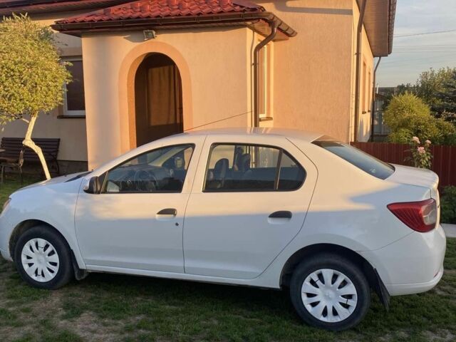 Білий Рено Логан, об'ємом двигуна 1.1 л та пробігом 2 тис. км за 3497 $, фото 1 на Automoto.ua