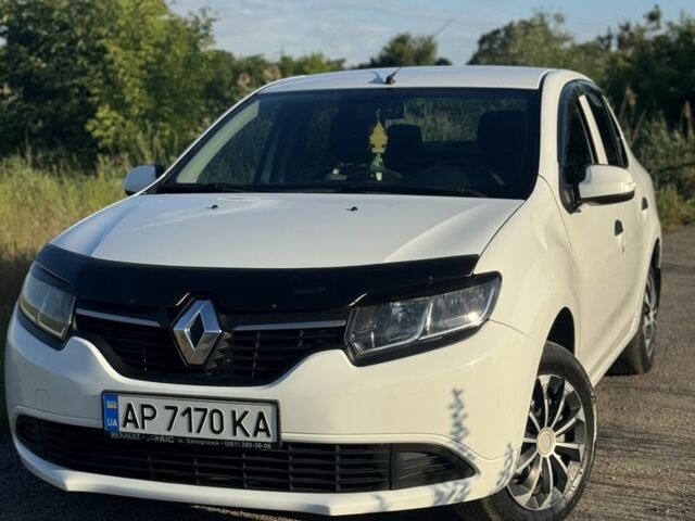 Білий Рено Логан, об'ємом двигуна 1.1 л та пробігом 399 тис. км за 4300 $, фото 1 на Automoto.ua
