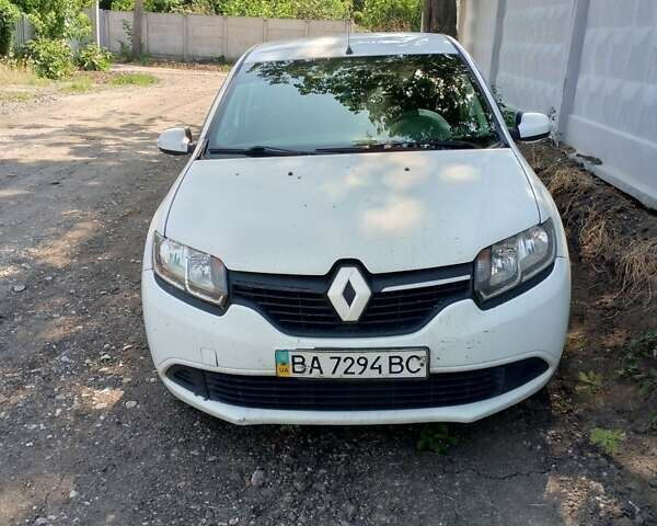 Білий Рено Логан, об'ємом двигуна 1.46 л та пробігом 320 тис. км за 3636 $, фото 1 на Automoto.ua