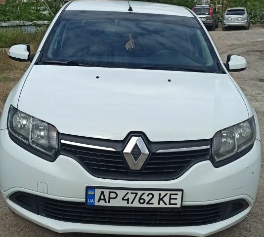 Белый Рено Логан, объемом двигателя 1.1 л и пробегом 165 тыс. км за 4700 $, фото 1 на Automoto.ua