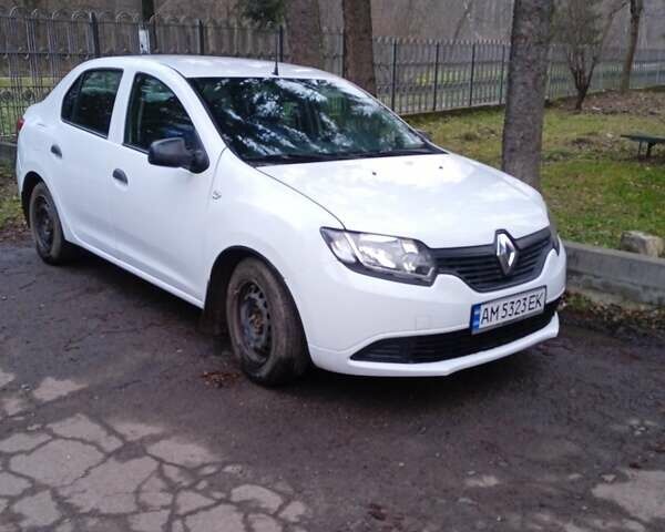 Белый Рено Логан, объемом двигателя 1.15 л и пробегом 140 тыс. км за 5800 $, фото 1 на Automoto.ua