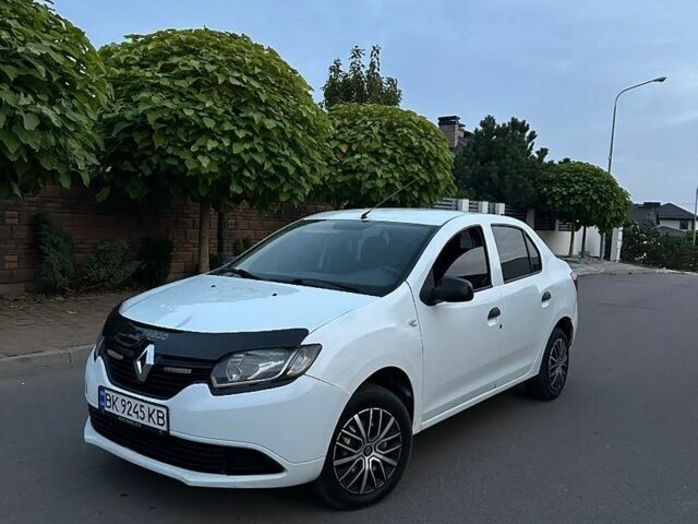 Білий Рено Логан, об'ємом двигуна 1.2 л та пробігом 201 тис. км за 2700 $, фото 1 на Automoto.ua
