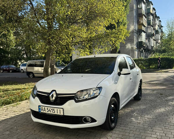 Белый Рено Логан, объемом двигателя 1.15 л и пробегом 160 тыс. км за 4800 $, фото 1 на Automoto.ua