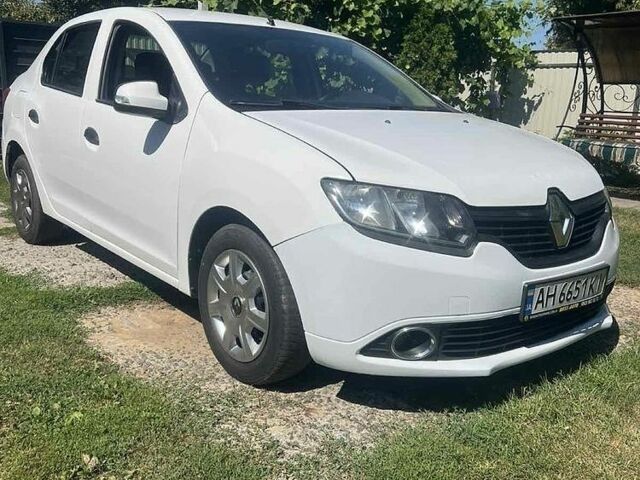 Білий Рено Логан, об'ємом двигуна 1.2 л та пробігом 180 тис. км за 4086 $, фото 1 на Automoto.ua