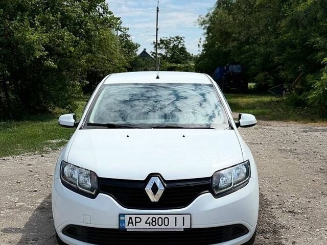 Білий Рено Логан, об'ємом двигуна 1.15 л та пробігом 128 тис. км за 5600 $, фото 1 на Automoto.ua
