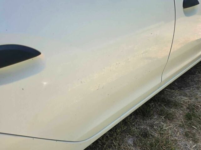 Білий Рено Логан, об'ємом двигуна 1.2 л та пробігом 135 тис. км за 4500 $, фото 1 на Automoto.ua