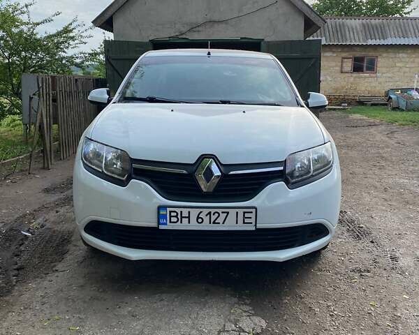 Білий Рено Логан, об'ємом двигуна 1.15 л та пробігом 178 тис. км за 4500 $, фото 1 на Automoto.ua