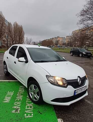 Білий Рено Логан, об'ємом двигуна 1.2 л та пробігом 172 тис. км за 7500 $, фото 1 на Automoto.ua