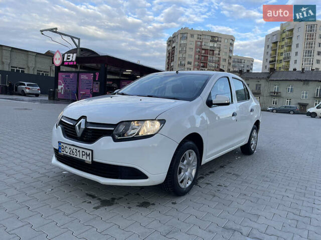 Белый Рено Логан, объемом двигателя 1.15 л и пробегом 167 тыс. км за 5400 $, фото 1 на Automoto.ua