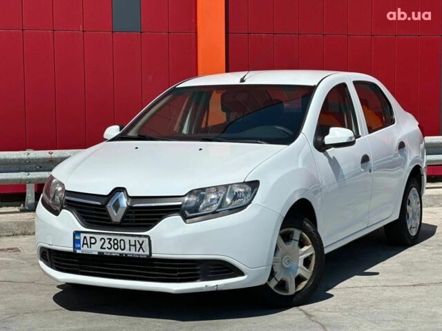 Белый Рено Логан, объемом двигателя 1.1 л и пробегом 180 тыс. км за 4700 $, фото 1 на Automoto.ua