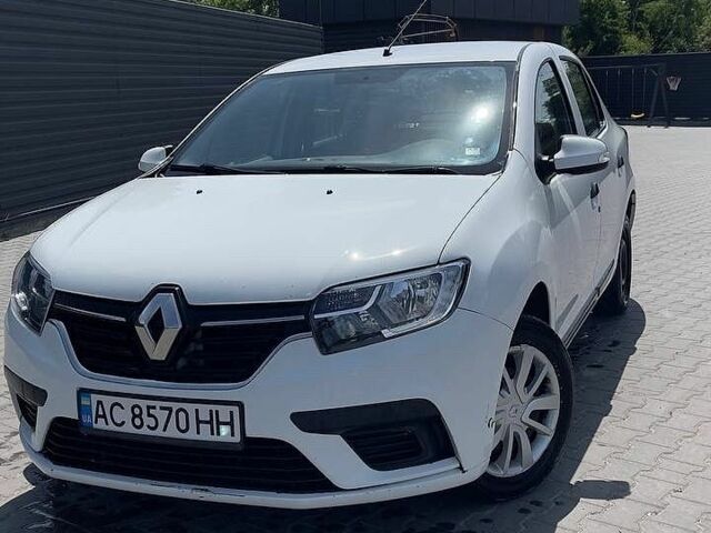 Білий Рено Логан, об'ємом двигуна 1.15 л та пробігом 306 тис. км за 4488 $, фото 1 на Automoto.ua