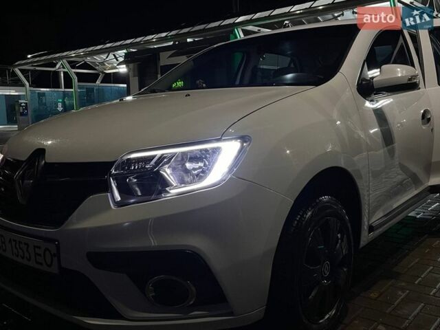 Белый Рено Логан, объемом двигателя 1.46 л и пробегом 120 тыс. км за 7450 $, фото 1 на Automoto.ua