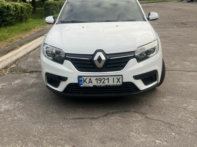 Белый Рено Логан, объемом двигателя 1.1 л и пробегом 95 тыс. км за 6000 $, фото 1 на Automoto.ua