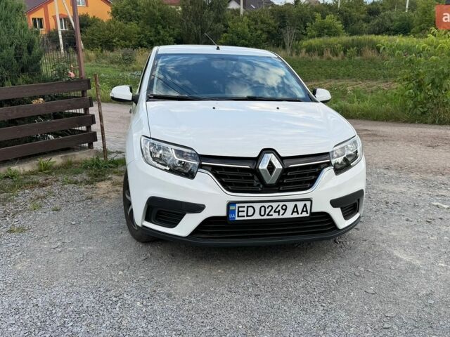 Білий Рено Логан, об'ємом двигуна 1.5 л та пробігом 216 тис. км за 5100 $, фото 1 на Automoto.ua