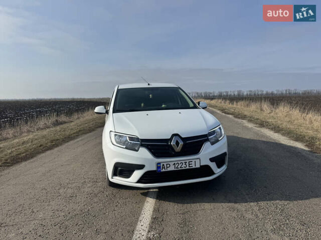 Белый Рено Логан, объемом двигателя 1.46 л и пробегом 165 тыс. км за 8600 $, фото 1 на Automoto.ua