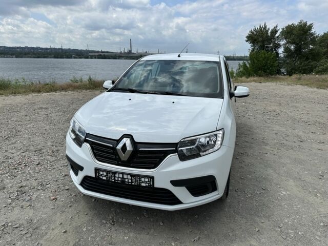 Білий Рено Логан, об'ємом двигуна 1.5 л та пробігом 145 тис. км за 8200 $, фото 1 на Automoto.ua