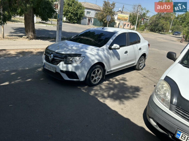 Білий Рено Логан, об'ємом двигуна 1.46 л та пробігом 252 тис. км за 7000 $, фото 1 на Automoto.ua