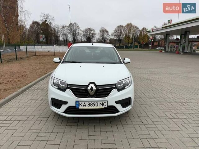 Білий Рено Логан, об'ємом двигуна 0.9 л та пробігом 67 тис. км за 7600 $, фото 1 на Automoto.ua