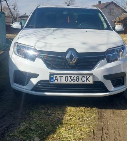 Белый Рено Логан, объемом двигателя 1 л и пробегом 78 тыс. км за 7000 $, фото 1 на Automoto.ua
