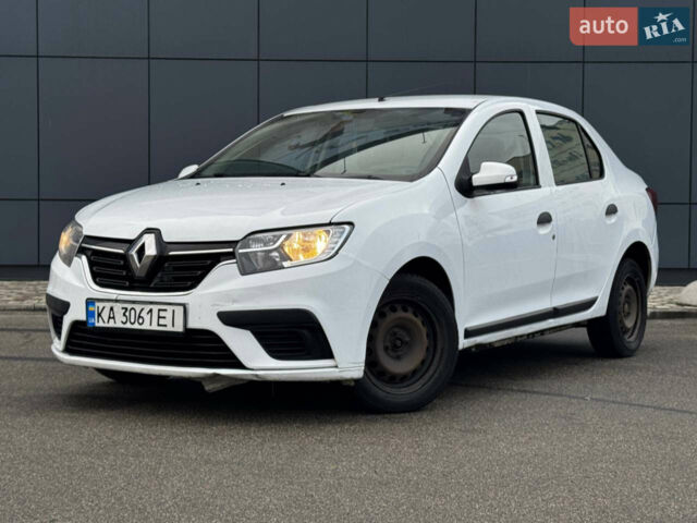 Белый Рено Логан, объемом двигателя 1 л и пробегом 167 тыс. км за 3700 $, фото 1 на Automoto.ua