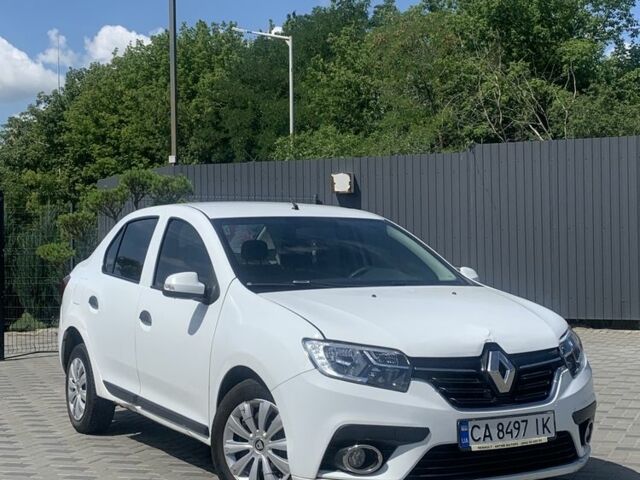 Білий Рено Логан, об'ємом двигуна 1 л та пробігом 250 тис. км за 3600 $, фото 1 на Automoto.ua
