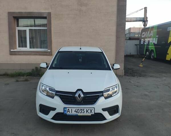 Белый Рено Логан, объемом двигателя 1.46 л и пробегом 175 тыс. км за 8199 $, фото 1 на Automoto.ua