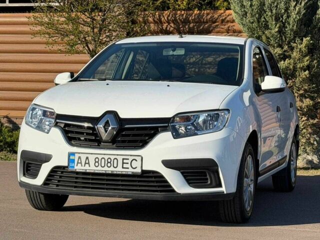 Білий Рено Логан, об'ємом двигуна 1 л та пробігом 134 тис. км за 6300 $, фото 1 на Automoto.ua