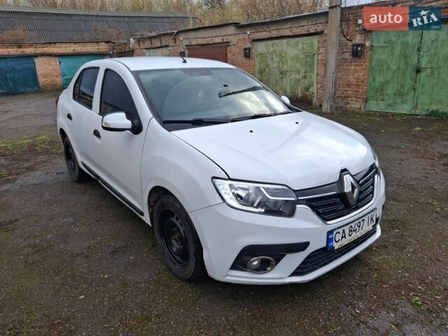Білий Рено Логан, об'ємом двигуна 1 л та пробігом 238 тис. км за 3350 $, фото 1 на Automoto.ua