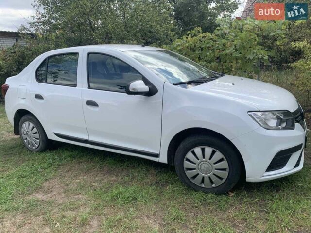Білий Рено Логан, об'ємом двигуна 1 л та пробігом 156 тис. км за 6300 $, фото 1 на Automoto.ua