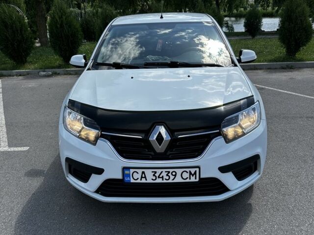 Білий Рено Логан, об'ємом двигуна 1 л та пробігом 217 тис. км за 6500 $, фото 1 на Automoto.ua