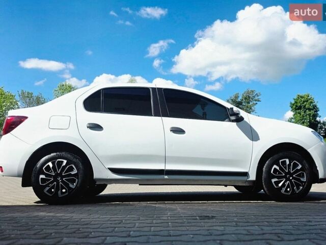 Білий Рено Логан, об'ємом двигуна 1.5 л та пробігом 178 тис. км за 7200 $, фото 1 на Automoto.ua