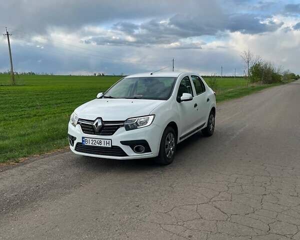 Белый Рено Логан, объемом двигателя 1.46 л и пробегом 181 тыс. км за 5900 $, фото 1 на Automoto.ua