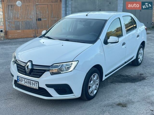Белый Рено Логан, объемом двигателя 1.46 л и пробегом 165 тыс. км за 4550 $, фото 1 на Automoto.ua