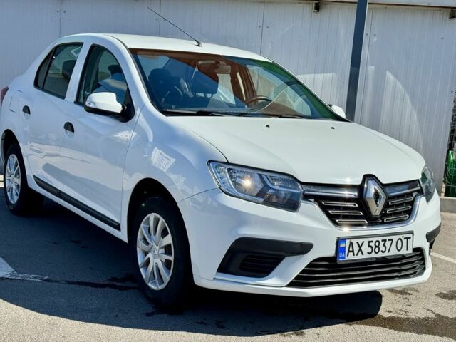 Белый Рено Логан, объемом двигателя 1.5 л и пробегом 180 тыс. км за 6900 $, фото 1 на Automoto.ua