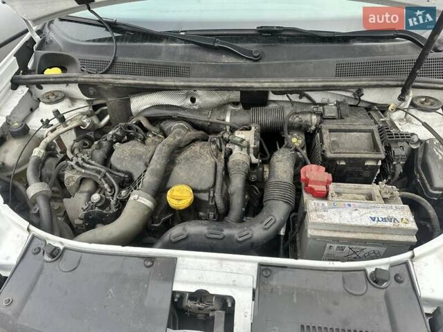 Белый Рено Логан, объемом двигателя 1.46 л и пробегом 165 тыс. км за 7300 $, фото 1 на Automoto.ua