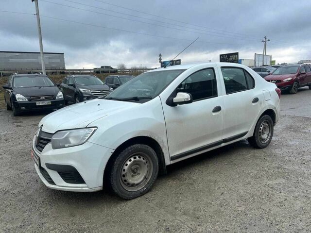 Белый Рено Логан, объемом двигателя 1 л и пробегом 221 тыс. км за 4300 $, фото 1 на Automoto.ua