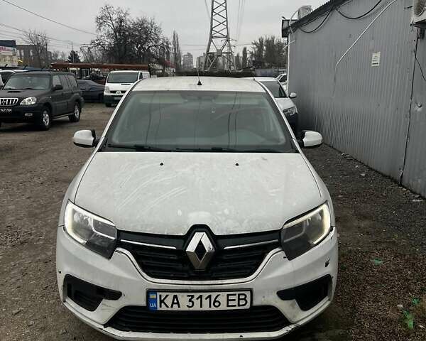 Белый Рено Логан, объемом двигателя 0.9 л и пробегом 334 тыс. км за 3400 $, фото 1 на Automoto.ua