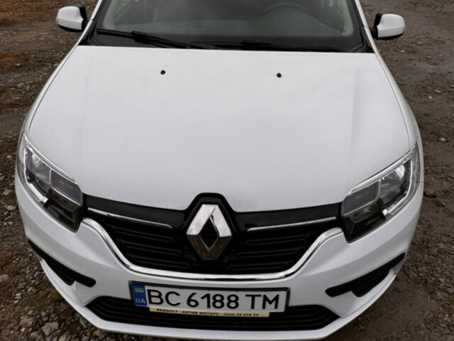 Білий Рено Логан, об'ємом двигуна 1 л та пробігом 92 тис. км за 6500 $, фото 1 на Automoto.ua